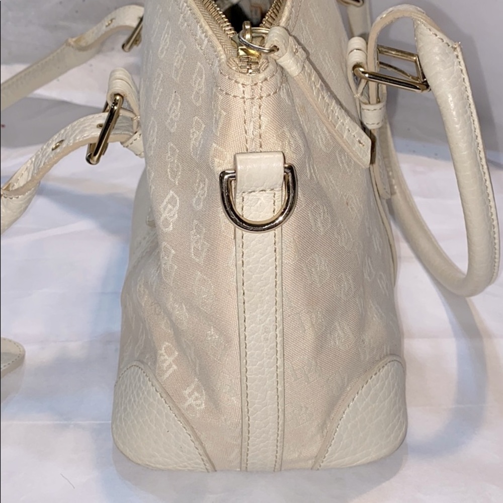 Dooney & Bourke signature satchel bag cream ivory - Picture 11 of 16